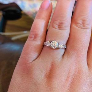 Sterling silver & cz ring